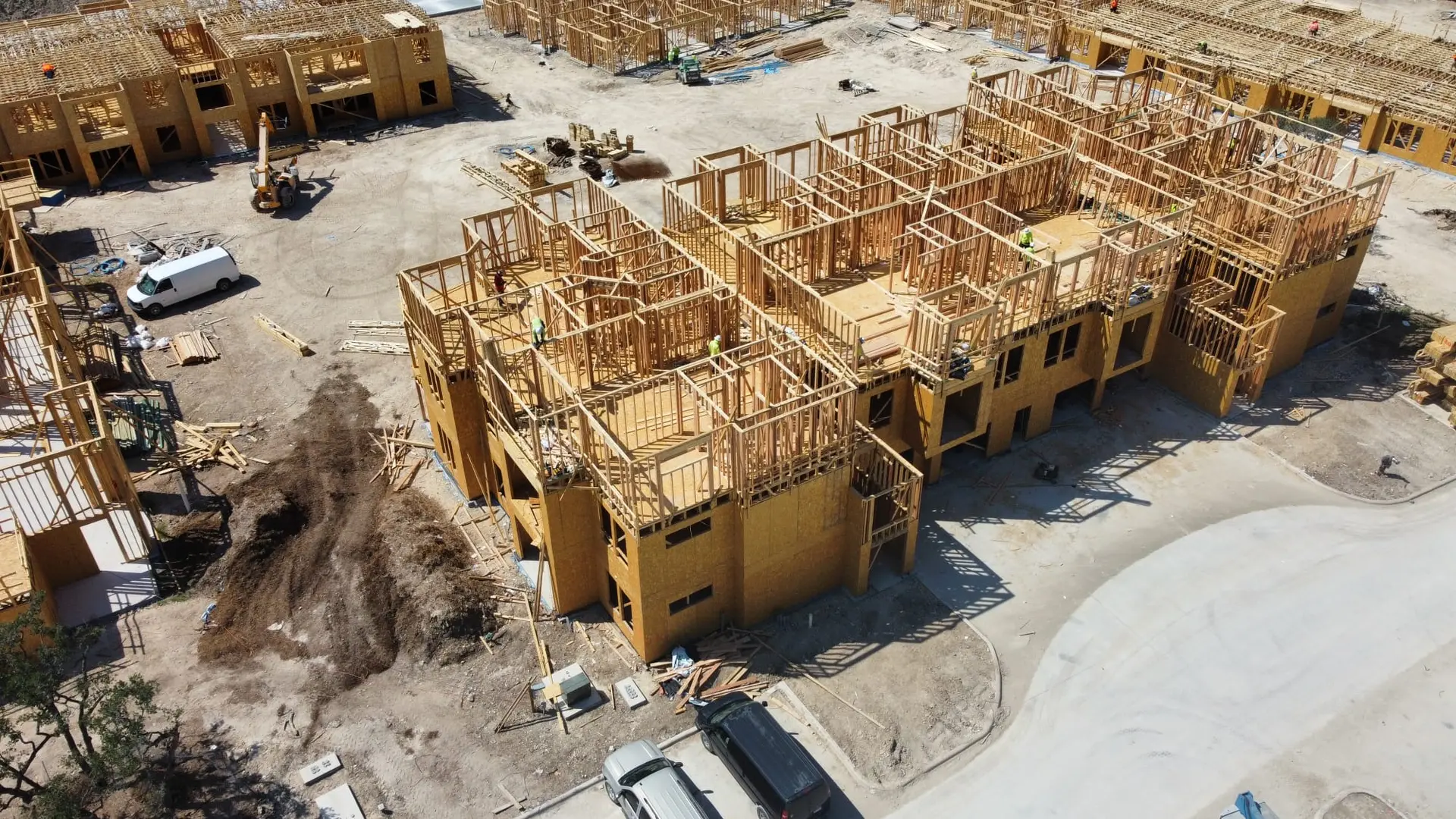 Wood framing at multi-building apartment project by J.E.T
